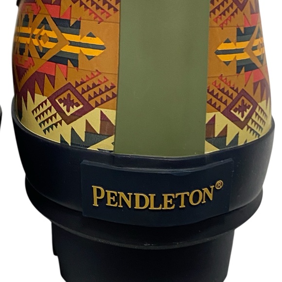 Pendleton Moss Green Chelsea Aztec Print Rain Boots - NEW - Women’s Size 10 - Picture 5 of 9